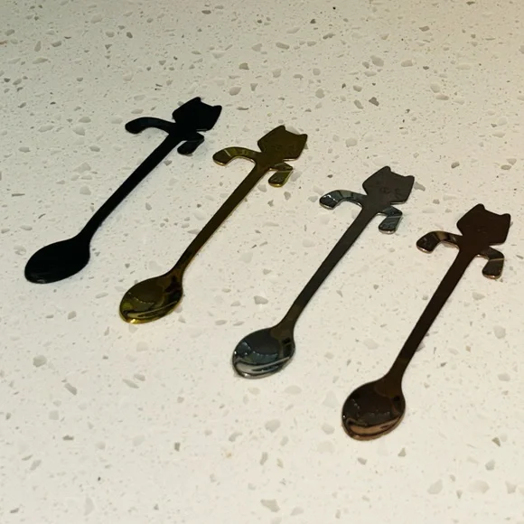 🐈 Kitty Cat Metallic Mini Hanging Spoon Set Of 4 NWT 🐈‍⬛ - Picture 2 of 8